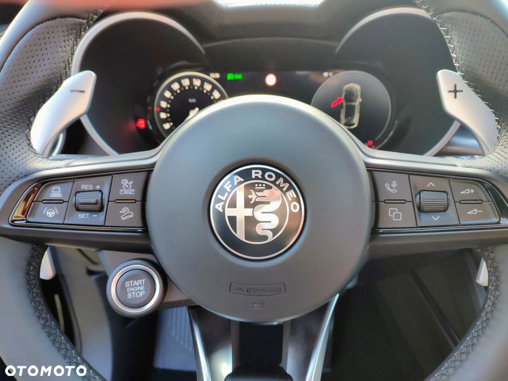 Alfa Romeo Stelvio 2.0 Turbo Veloce Q4 - 7