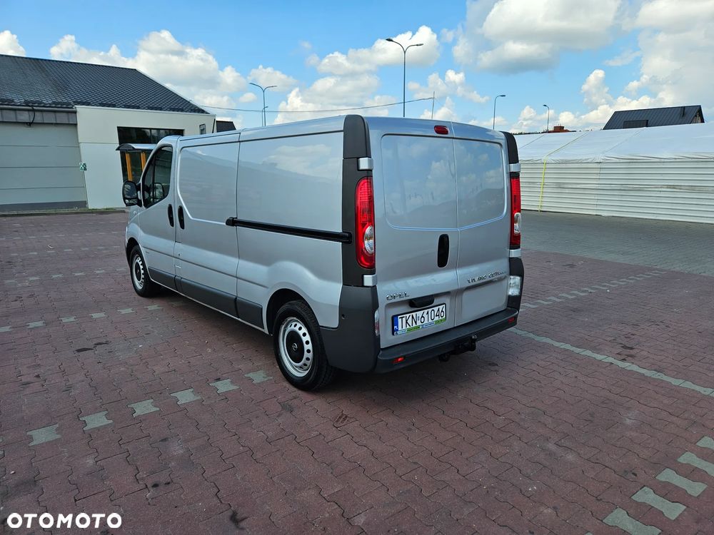 Opel Vivaro - 6