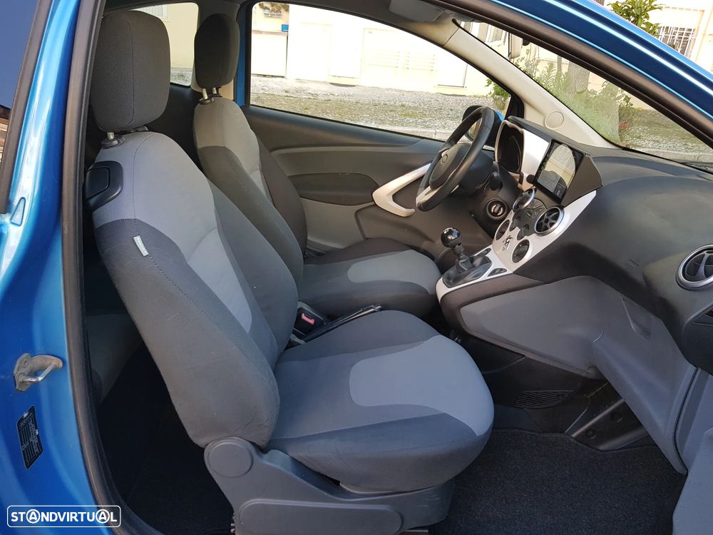 Ford KA 1.2 Titanium - 36