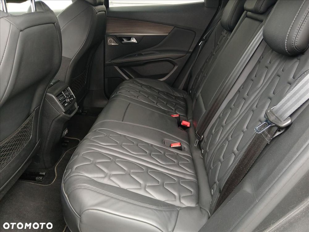 Peugeot 3008 Hybrid4 300 e-EAT8 GT - 9