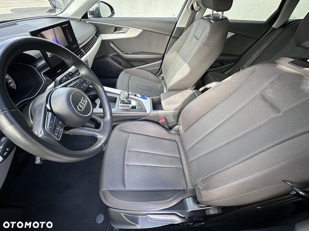 Audi A4 Avant 35 TDI mHEV Advanced S tronic - 16