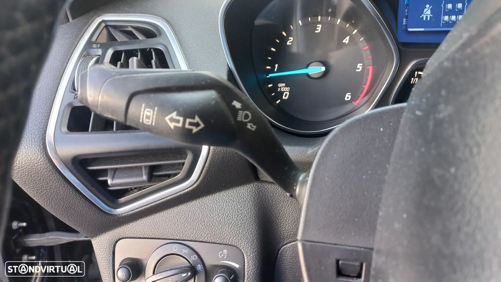 Ford Kuga 2.0 TDCi Titanium - 13