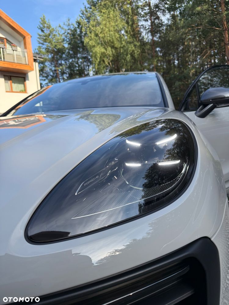 Porsche Macan T - 6