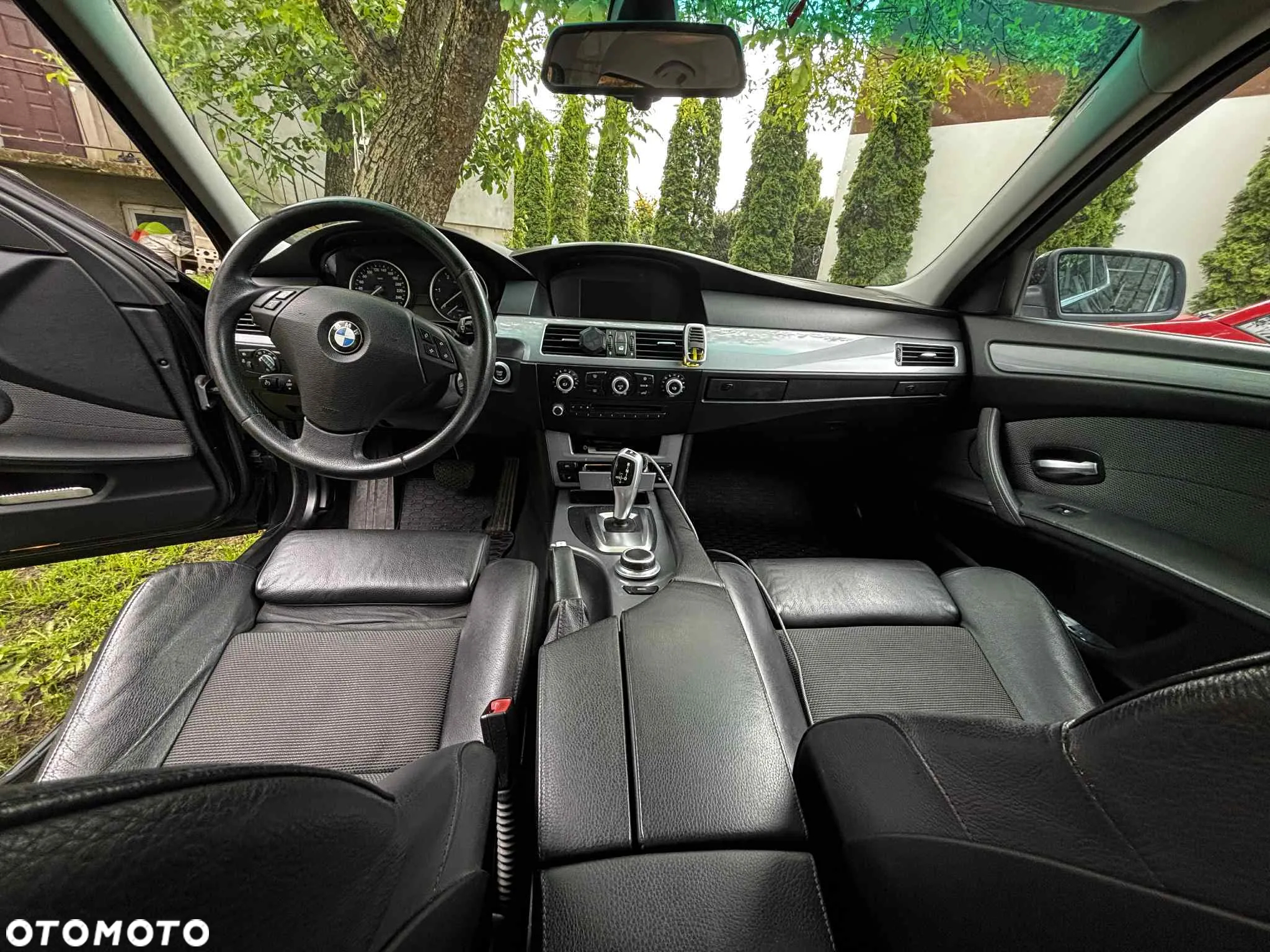 BMW Seria 5 - 24