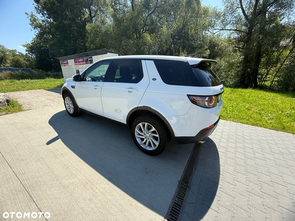 Land Rover Discovery Sport TD4 SE - 3