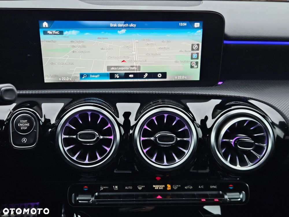 Mercedes-Benz Klasa A 200 AMG Line 7G-DCT - 20