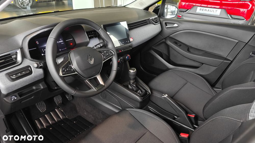 Renault Clio - 7