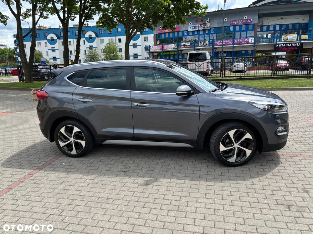 Hyundai Tucson 2.0 CRDI 2WD Style - 6
