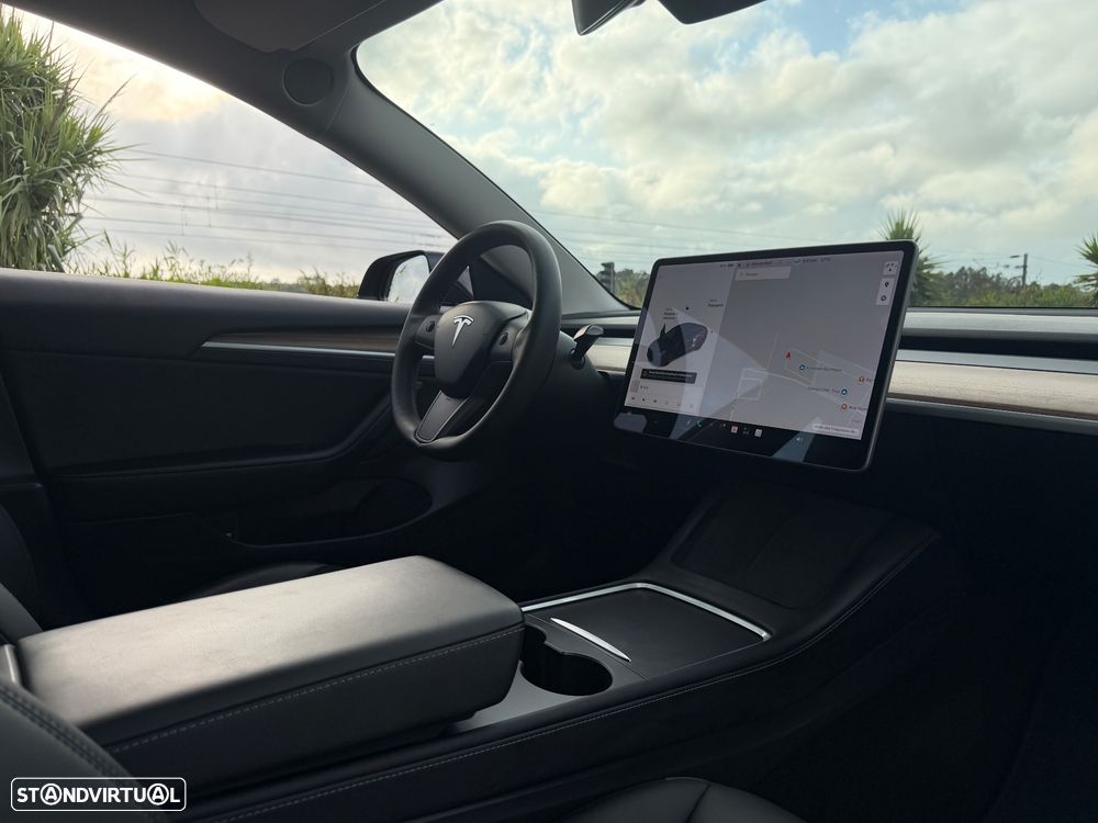 Tesla Model 3 Tração Traseira - 27