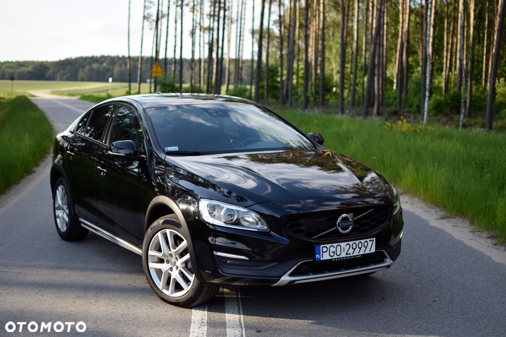 Volvo S60 D3 Drive-E Momentum - 1