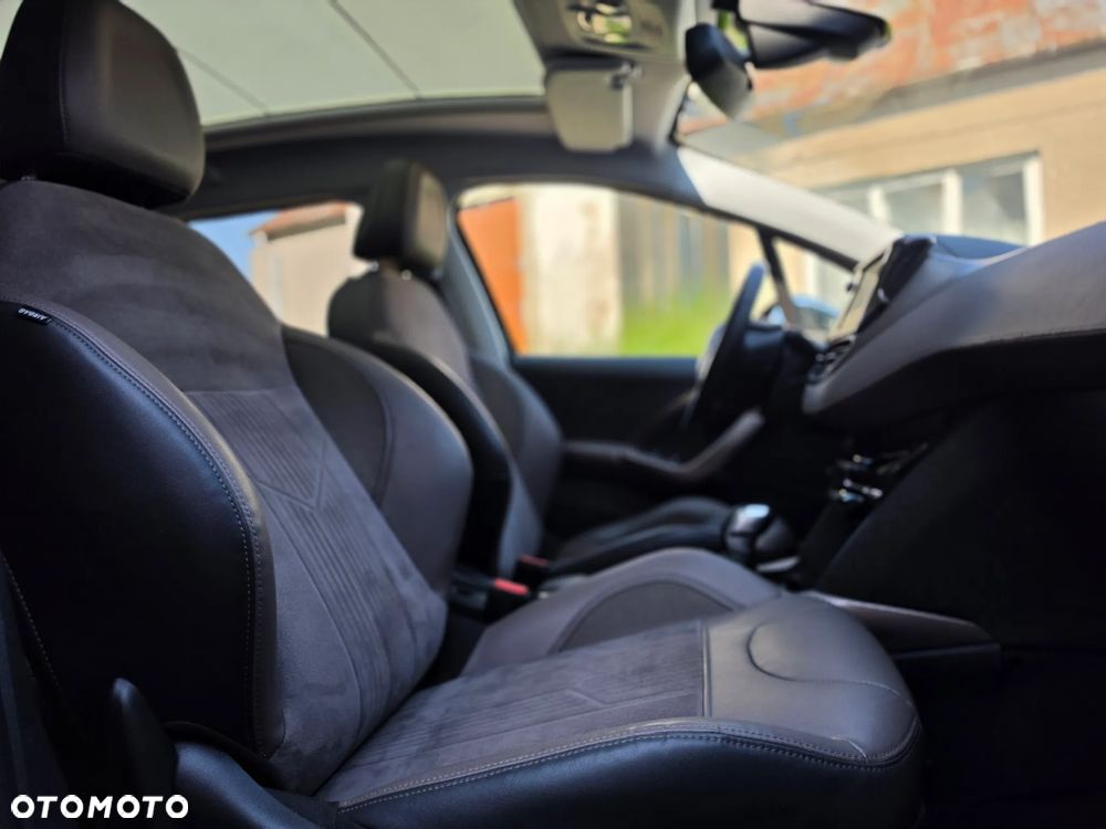 Peugeot 2008 - 24