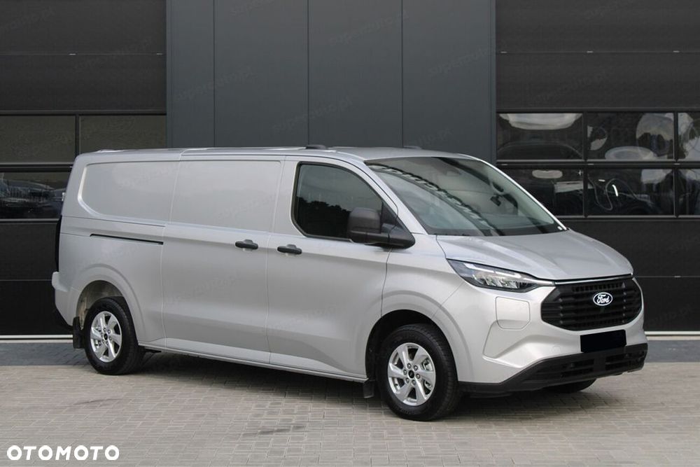 Ford Transit Custom 320 L2H1 Trend PHEV CVT 2.5 232KM - 3