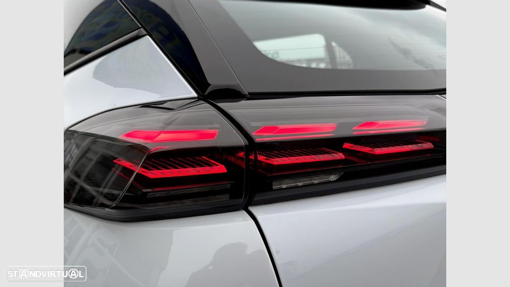 Peugeot 2008 1.2 PureTech Style - 10