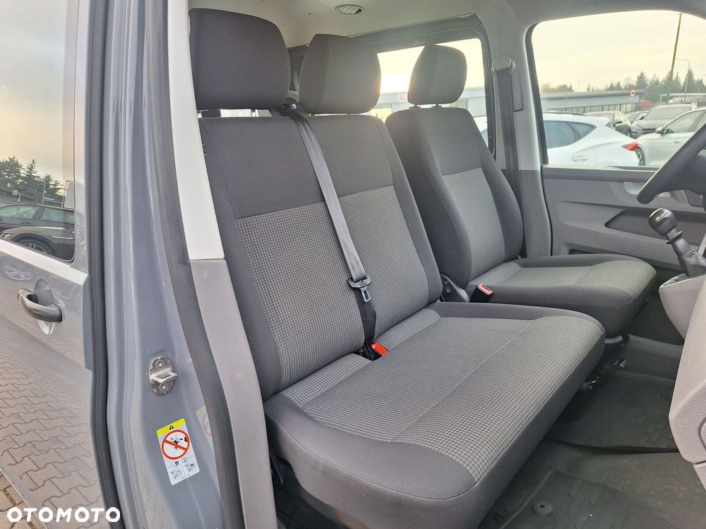 Volkswagen Transporter L2H1 Plus Trendline - 14