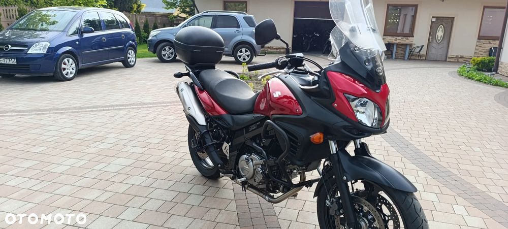 Suzuki V-STROM - 8