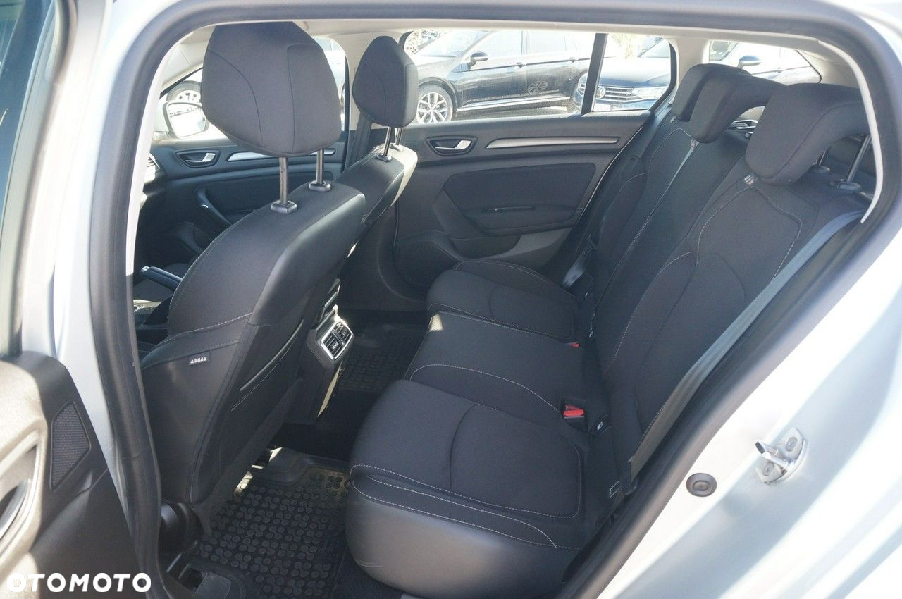 Renault Megane 1.3 TCe FAP Zen - 25