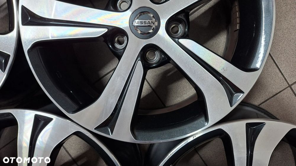 Felgi Aluminiowe 16 Nissan Pulsar C13 5x114.3 ET 40 - 9