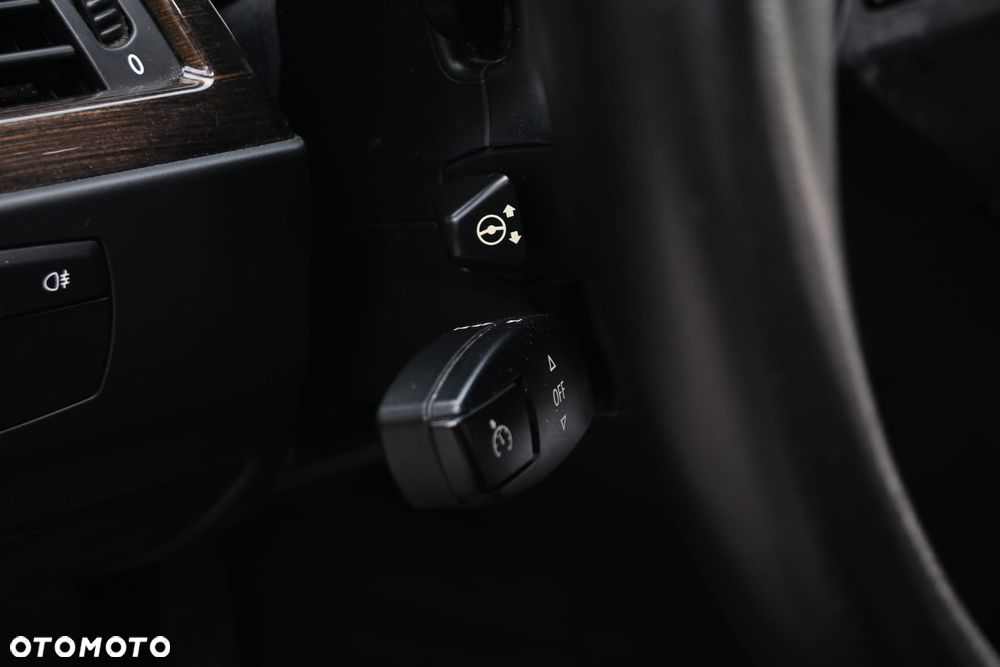 BMW Seria 5 530d - 22