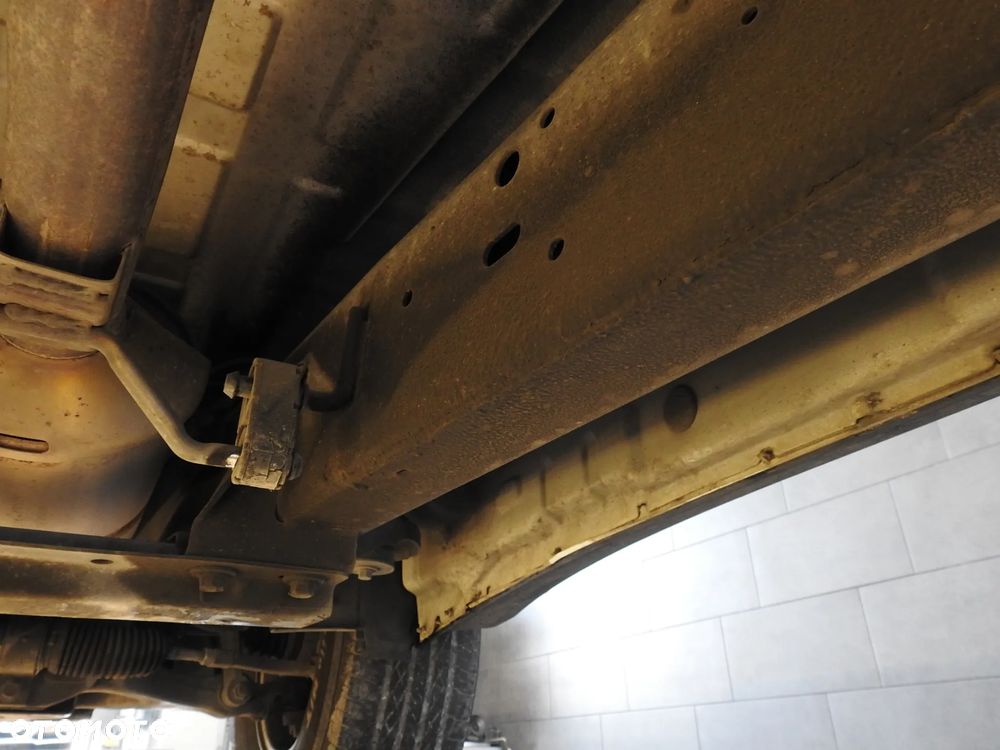 SsangYong/KGM Rexton - 34