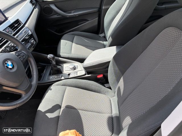 BMW X1 16 d sDrive Advantage - 14