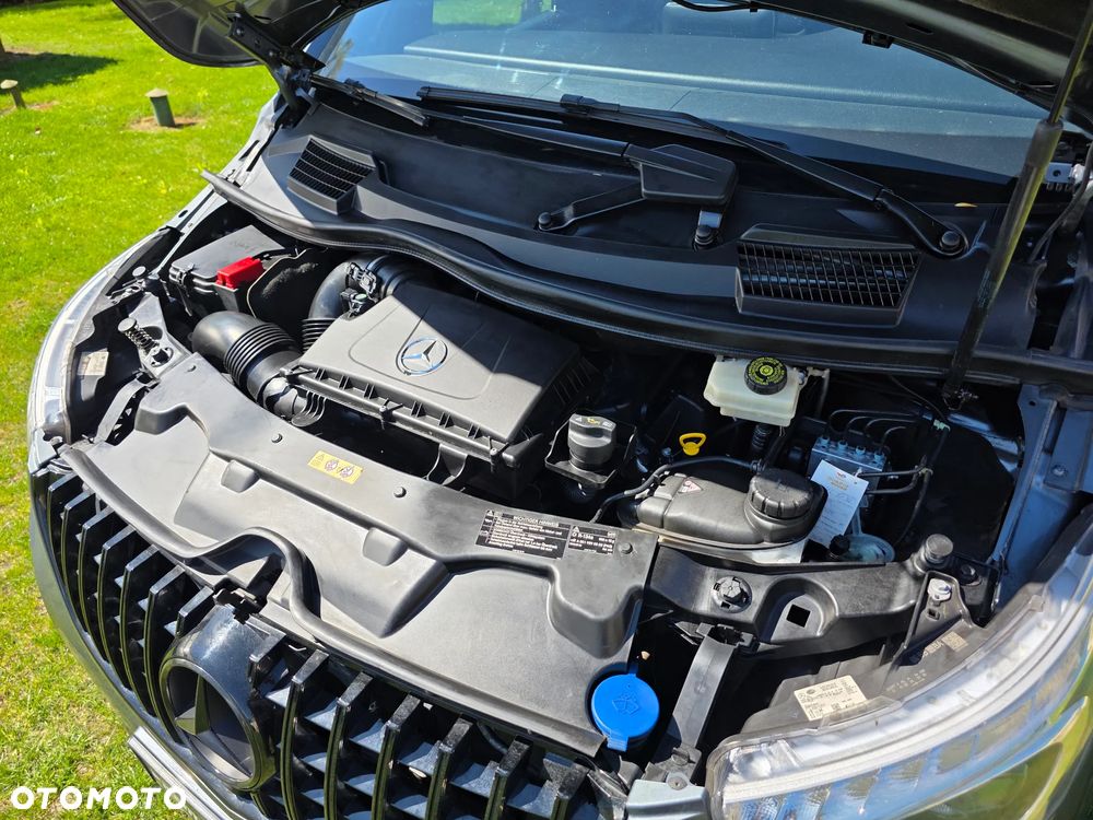 Mercedes-Benz Klasa V 220 CDI Avantgarde 7G-Tronic (ekstra d³) - 40