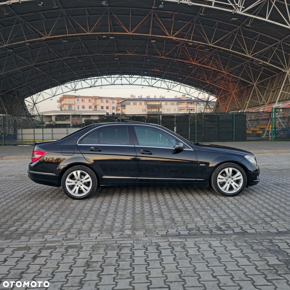 Mercedes-Benz Klasa C 180 Kompressor Automatik Avantgarde - 18