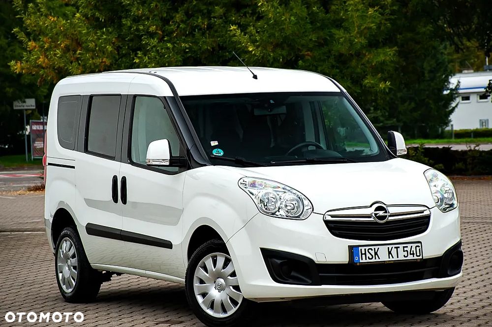 Opel Combo Tour 1.4 Cosmo - 13