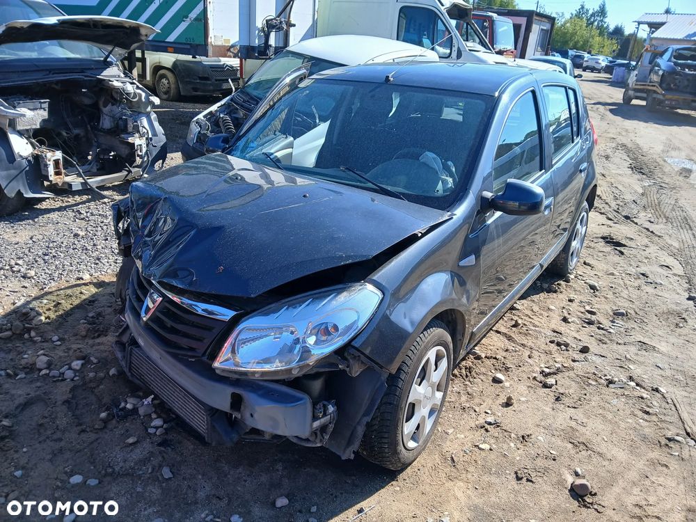 dacia snadero I silnik 1.5 DCI K9K skrzynia JH3 lub JR5 napęd sanki belka wahacz wahacze zacisk zaciski - 1