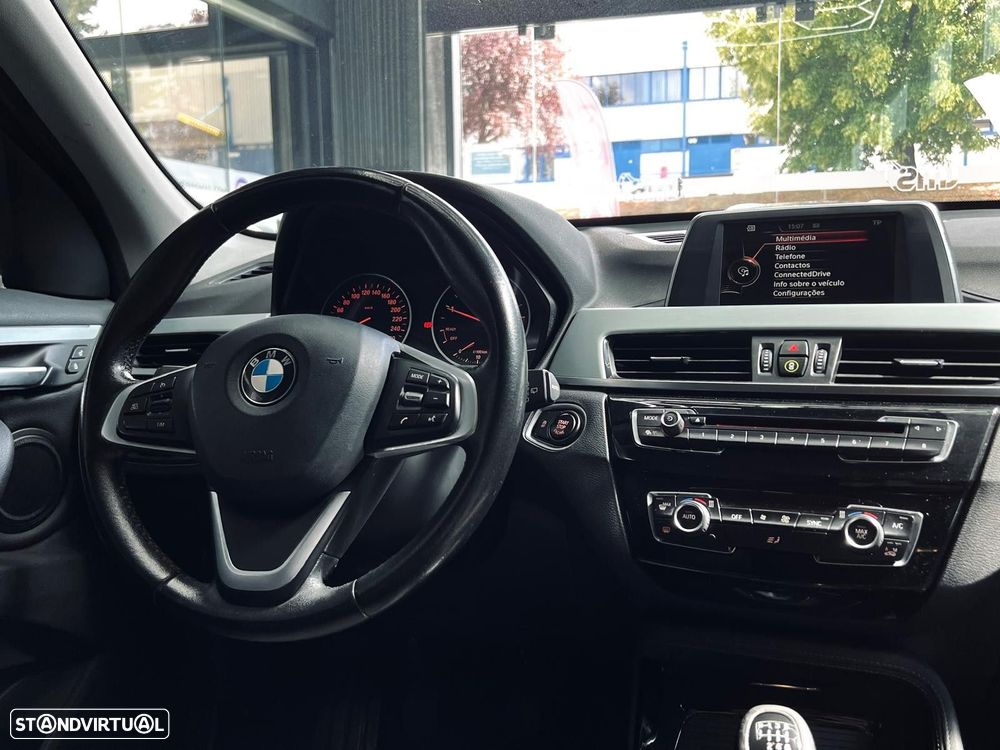 BMW X1 16 d sDrive Advantage - 29