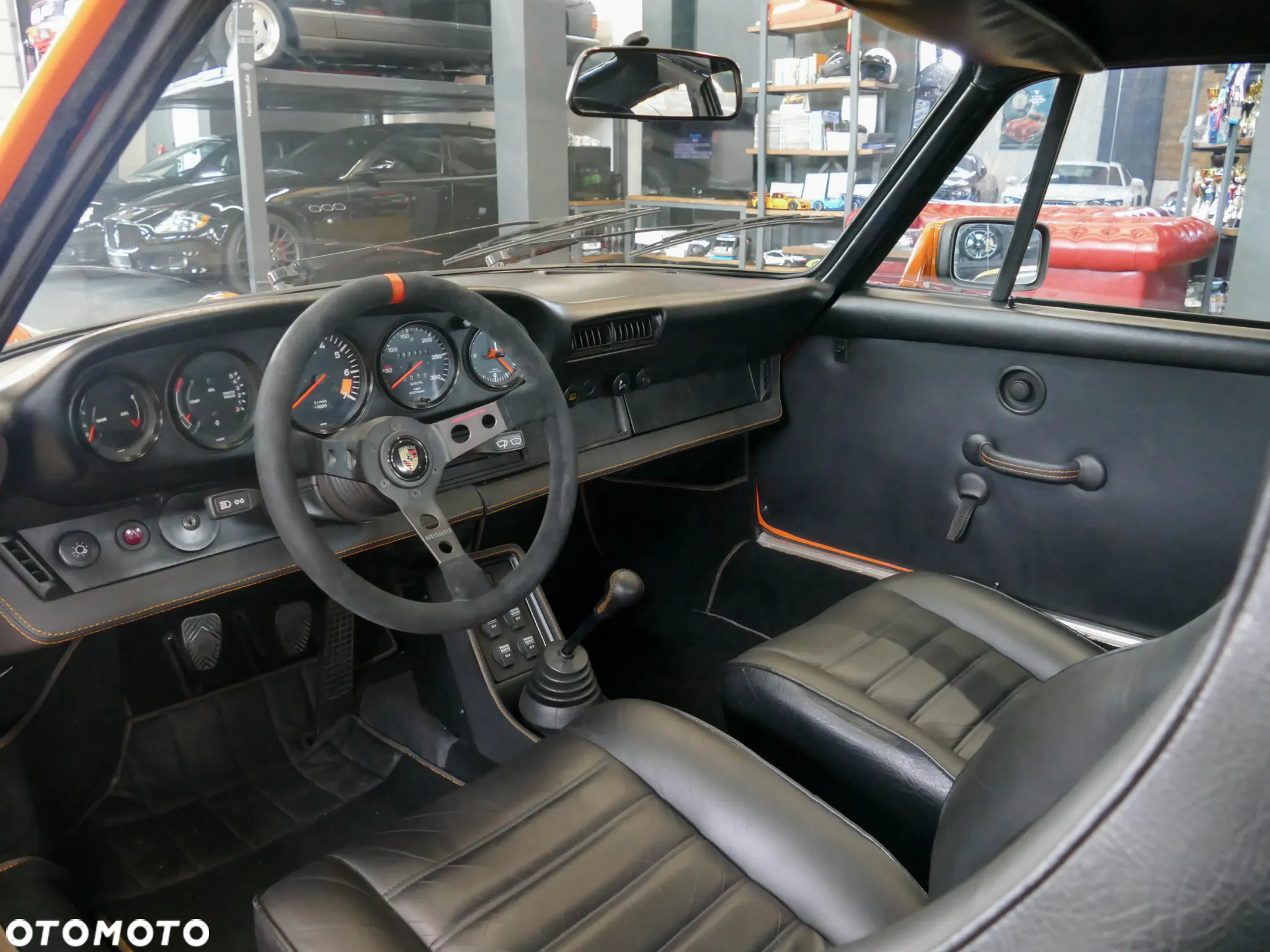 Porsche 911 - 9