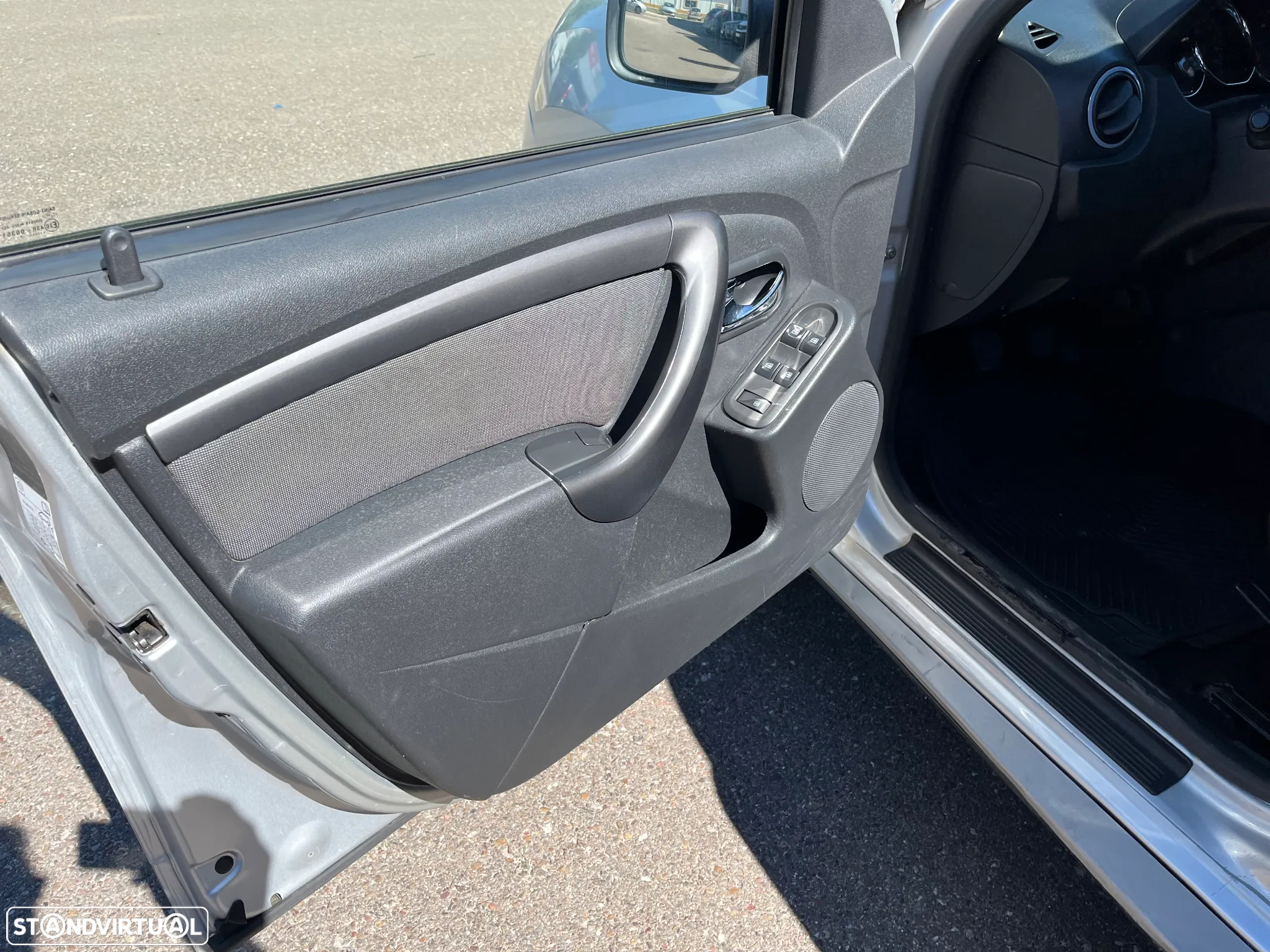 Dacia Duster 1.5 dCi Prestige - 10