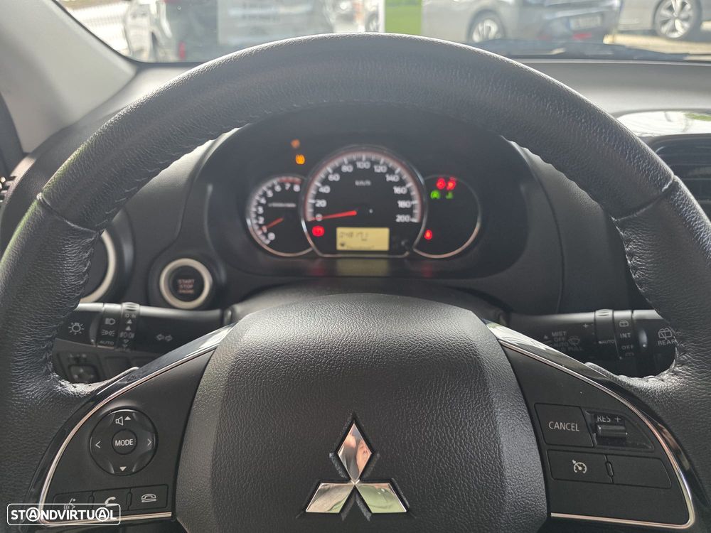 Mitsubishi Space Star 1.2 Connect Edition - 11