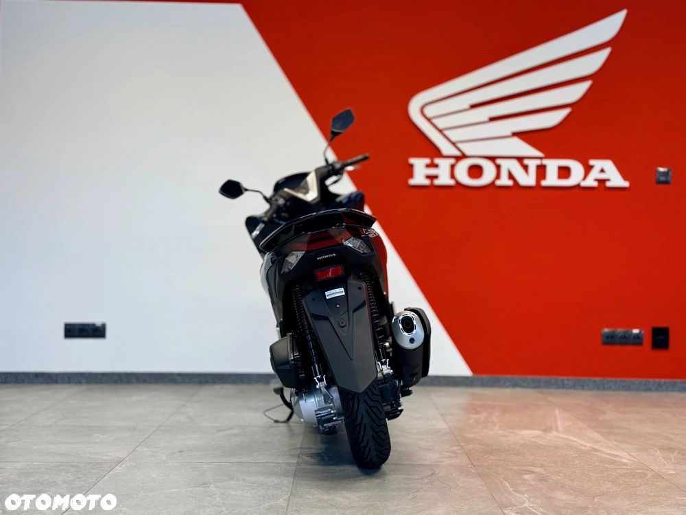 Honda PCX - 4