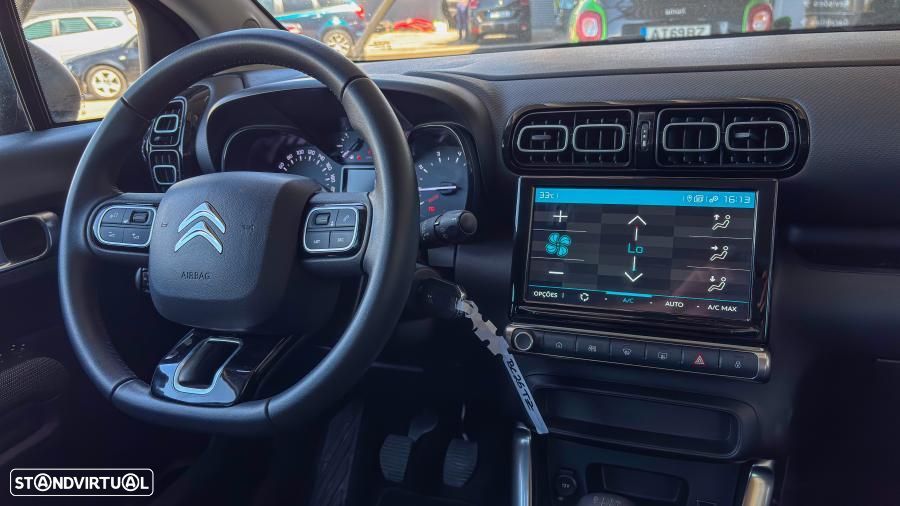 Citroën C3 1.2 PureTech Shine - 20