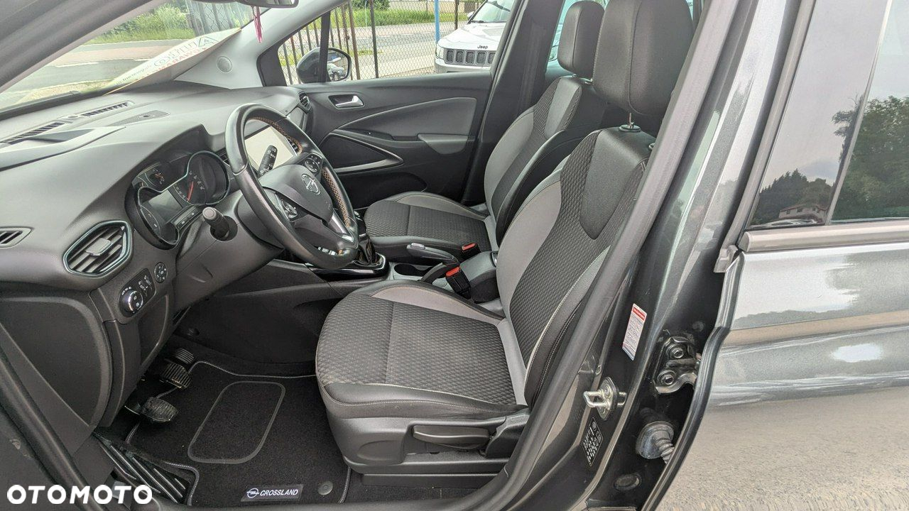 Opel Crossland X - 10