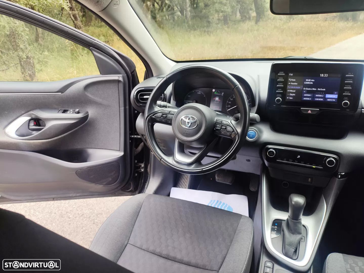 Toyota Yaris 1.5 HDF Comfort Plus - 16