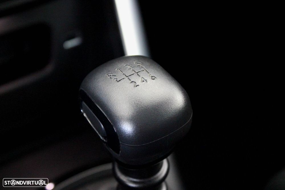 Citroën C3 Aircross 1.2 PureTech Feel Pack - 32