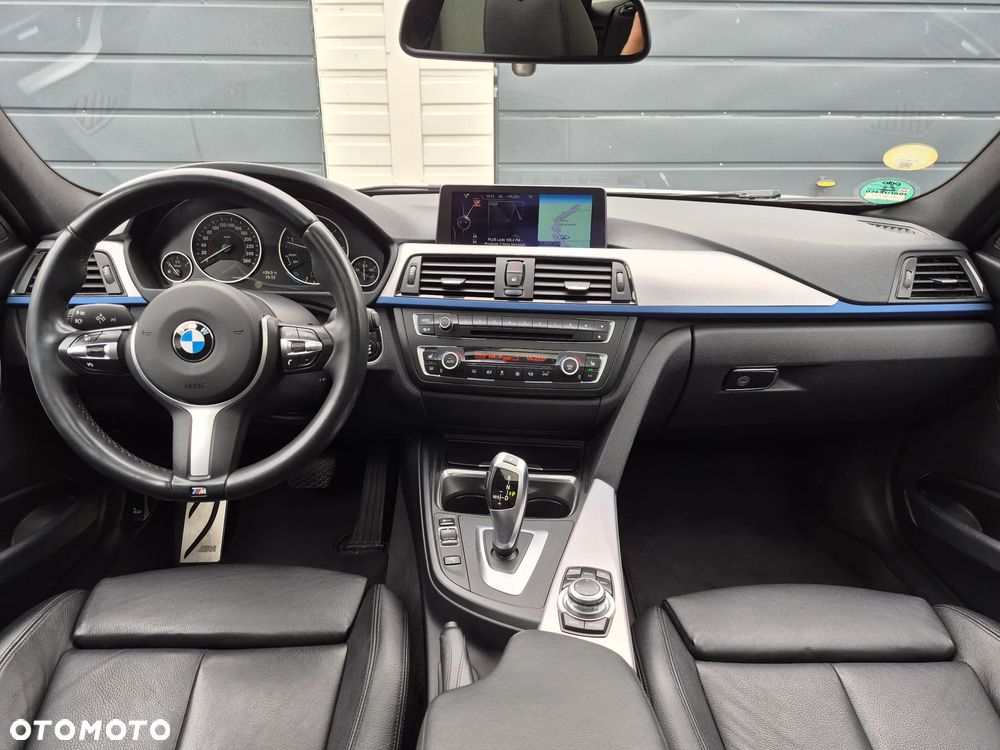 BMW Seria 3 320d xDrive - 15