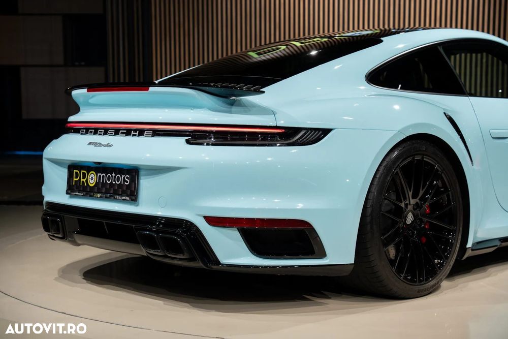 Porsche 911 Turbo PDK - 17