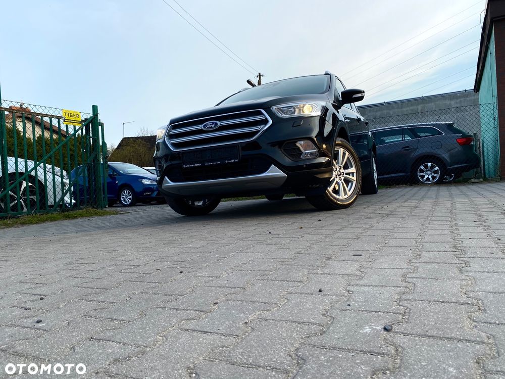 Ford Kuga - 26