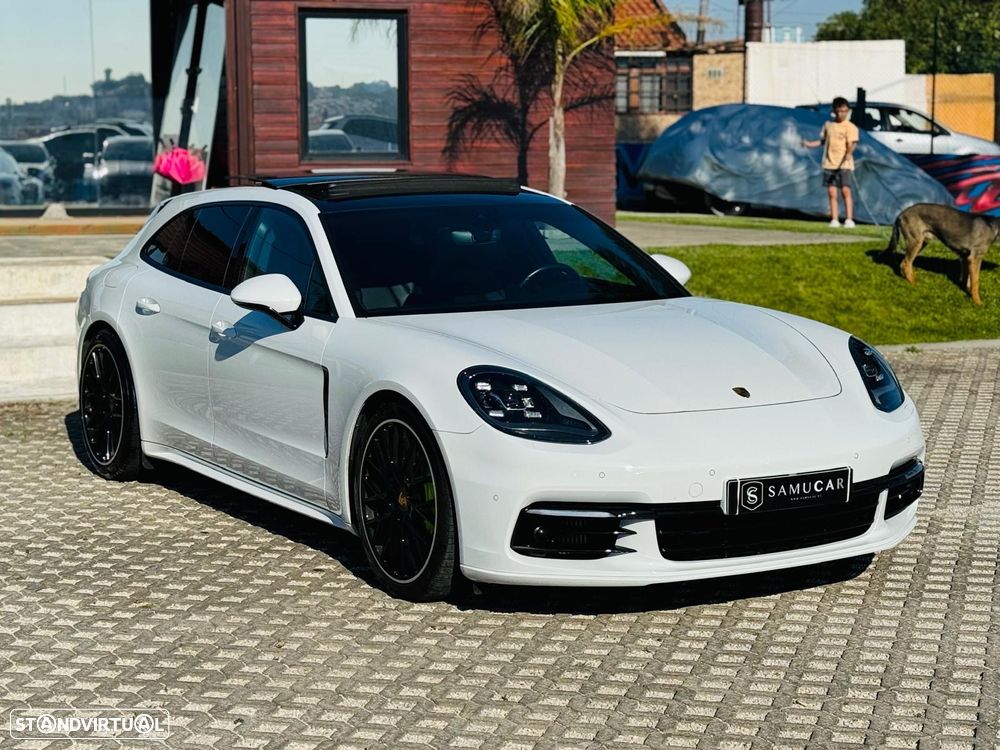 Porsche Panamera Sport Turismo 4 E-Hybrid - 2