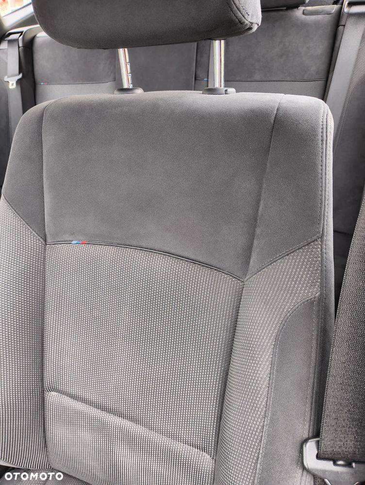 BMW X1 - 19
