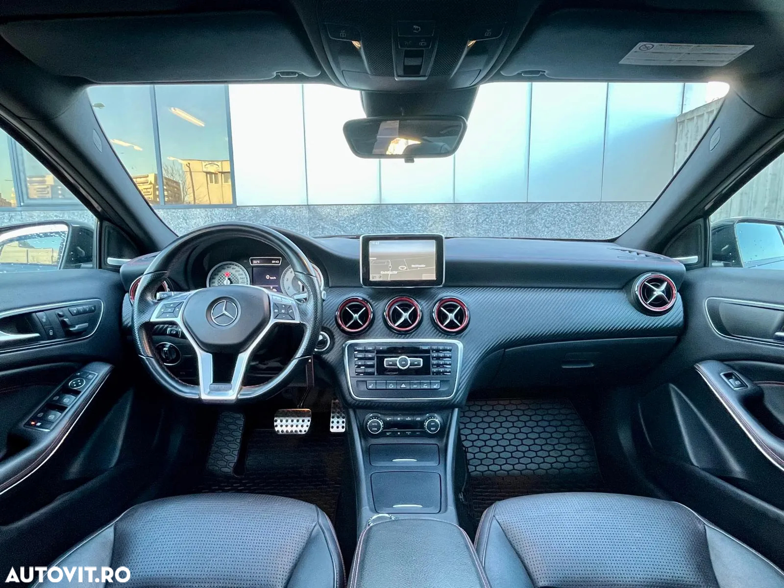 Mercedes-Benz A - 11