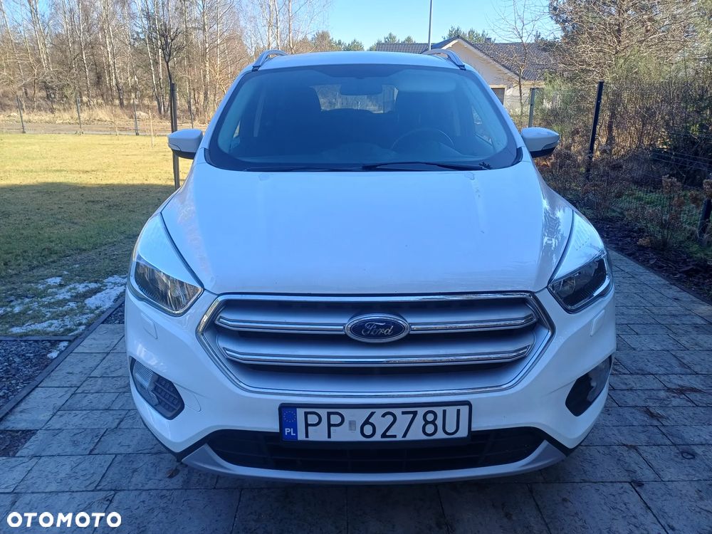 Ford Kuga 1.5 EcoBoost 2x4 Trend - 1
