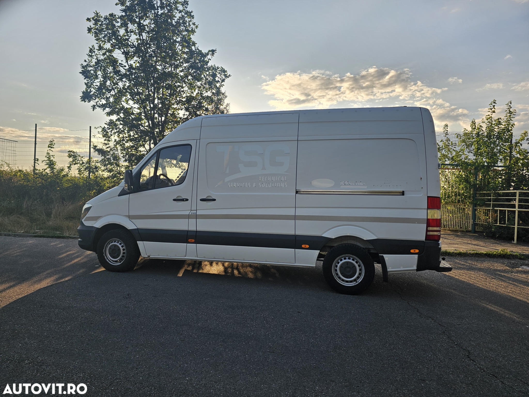Mercedes-Benz Sprinter 316 CDI - cutie AUTOMATĂ - 2 uși culisante - 4