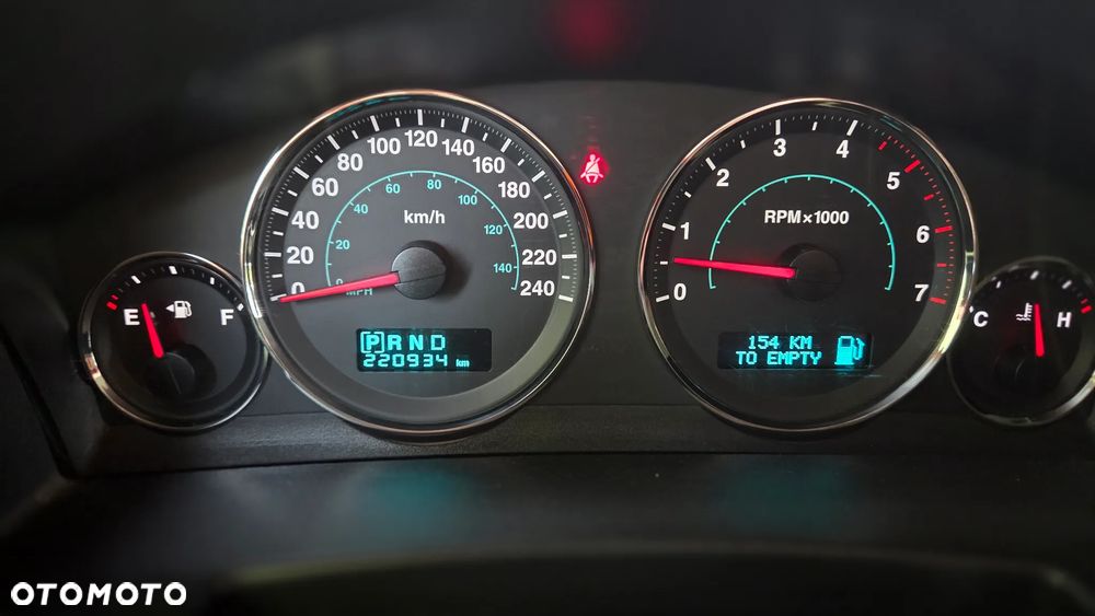 Jeep Commander 3.0 CRD Limited - 17