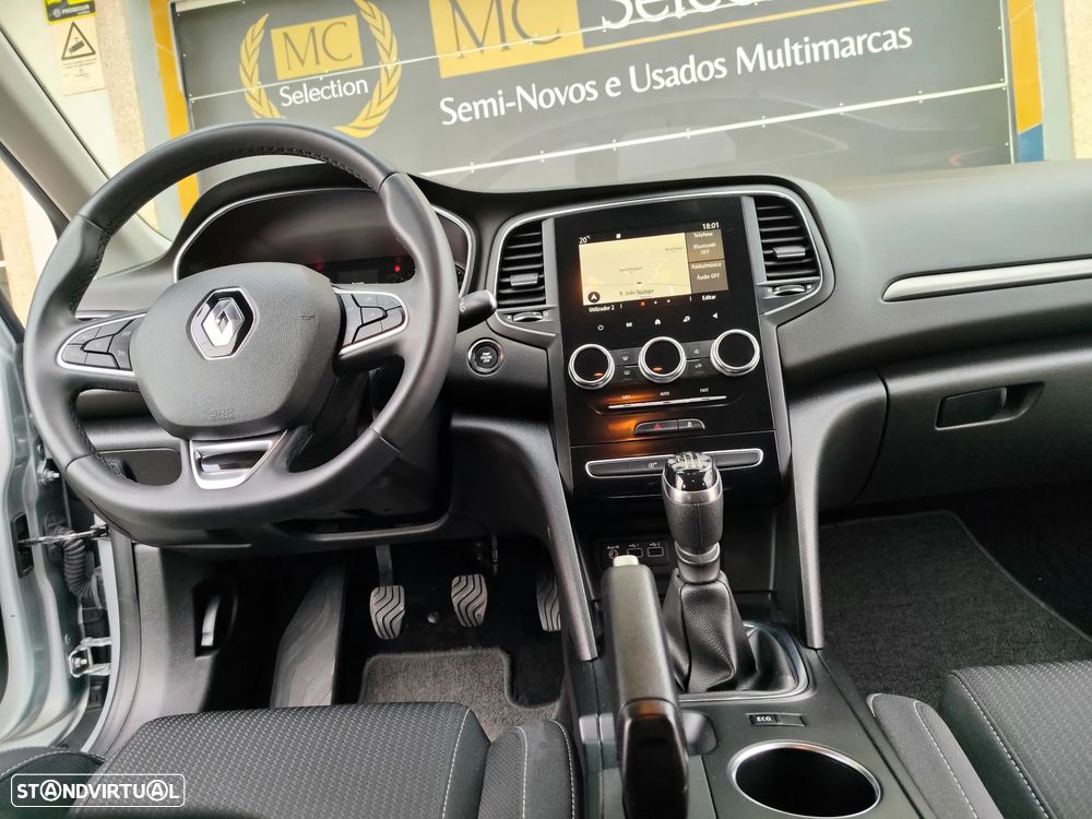Renault Mégane Sport Tourer BLUE dCi 115 BUSINESS EDITION - 12