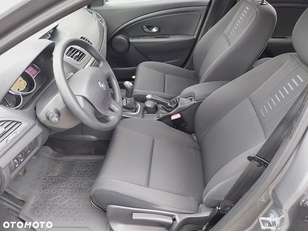 Renault Megane 1.6 16V 100 Expression - 5