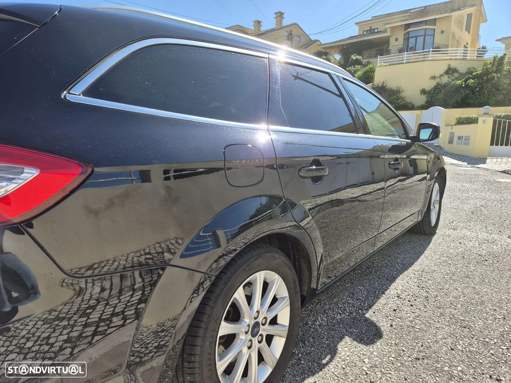Ford Mondeo SW 1.6 TDCi Titanium - 5