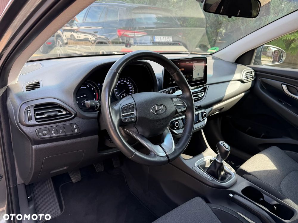 Hyundai i30 1.5 T-GDI 48V-Hybrid Advantage - 19